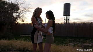 Offiziell lesbischen sex mat dem netten Untermieter