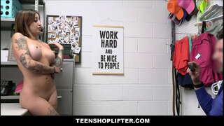 TeenShoplifter.com - Kaihe Nui Teen Pou Kanikani Mau Shoplifting Putea