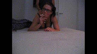 Suitsetamise ajal kuradi doggystyle