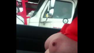 австралийский абдимажит дразнит дальнобойщиков