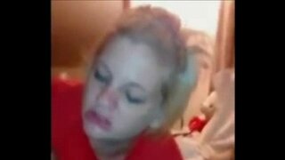 Вай обожает кӯшиш ба таъми даст гузошта ва бо Би-би-си.