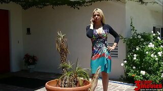 Sara Vandella Është Një e Vërtetë e MILF Zuskë