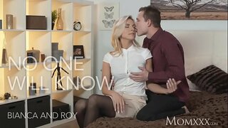 Շեկ գրասենյակային ղեկավարը ուրախ եմ, որ փոխել է ամուսնուն գրասենյակի Ջ.