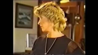 ���ਜ਼ੁਰਗ ਔਰਤ ਨਾਲ ਵਾਈ. ਮੁੰਡੇ