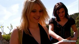 Asinus ad Os in Foris Publicis Sexus... Et Cumshot