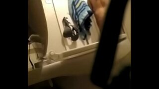 ריגול על אחותי