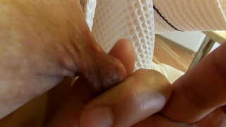 Kinky ក្បាល Milf ស្រស់និងទាញនិងលាតសន្ធឹងដូចជាកៅខ្មែលះ