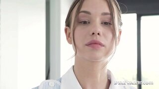 Slutty Хөлсийг Тейлор Элс саваа түүний халуун хатгаж агаар угтан 2 хатуу бариул нь түүний төгс pussy &amp;amp; явлаа новш дараа хөхүүл тэдний хатуу бариул! Төлбөрийн? 2 халуун facials! Бүрэн Flick үед Private.com!