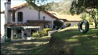 עליט זוינע פּאַאָלאַ Rey ווייסט ווי צו בלאָזן און באַרען לאָך ריכטיק