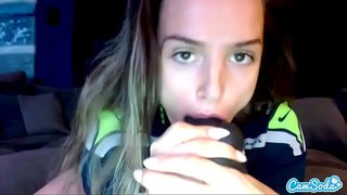 Tori Black Masturbuje się po piłki Nożnej w czwartek Wieczorem