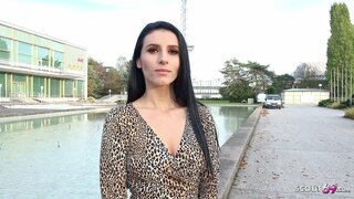 GERMANĂ DE CERCETARE - DRĂGUȚ SINCER FATA SEDUCE PENTRU SEX LA FALS MODEL DE LOCURI DE MUNCĂ